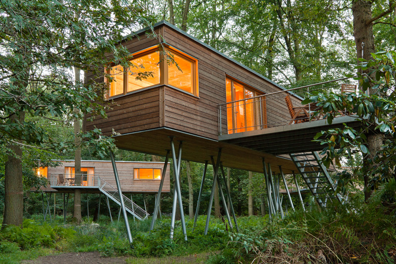 Baumhaus, Übernachtung in einem Baumhaus