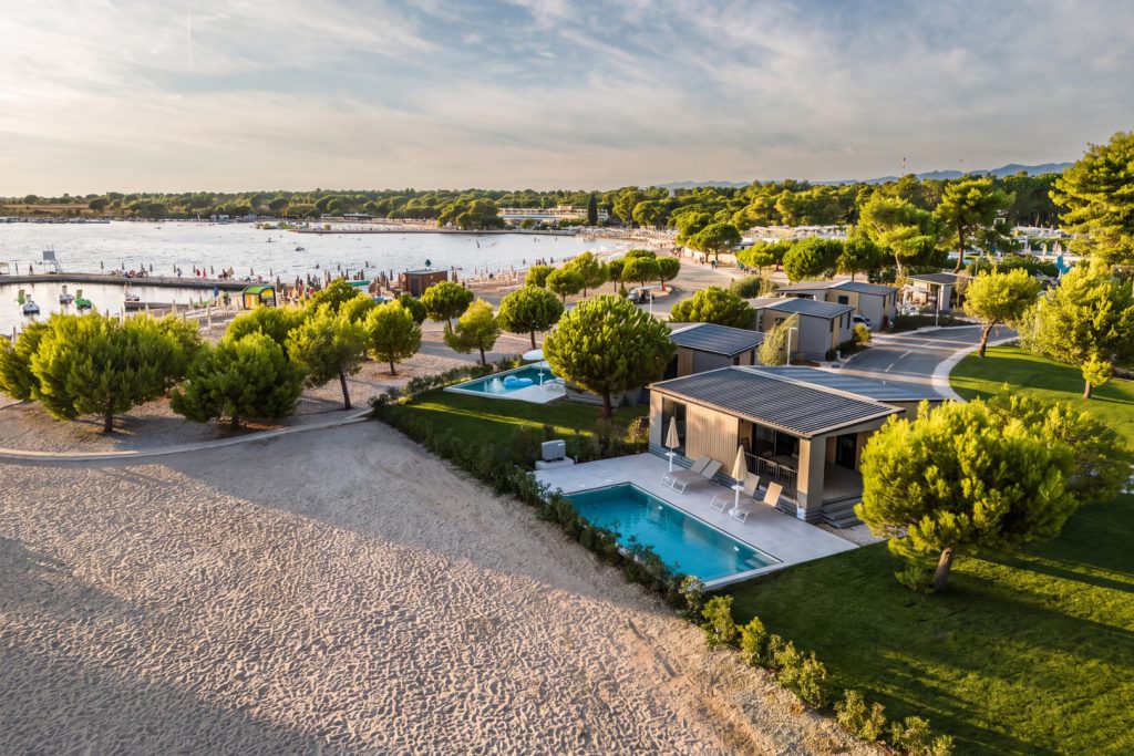 Glamping Zaton Holiday Resort – Glamping Village